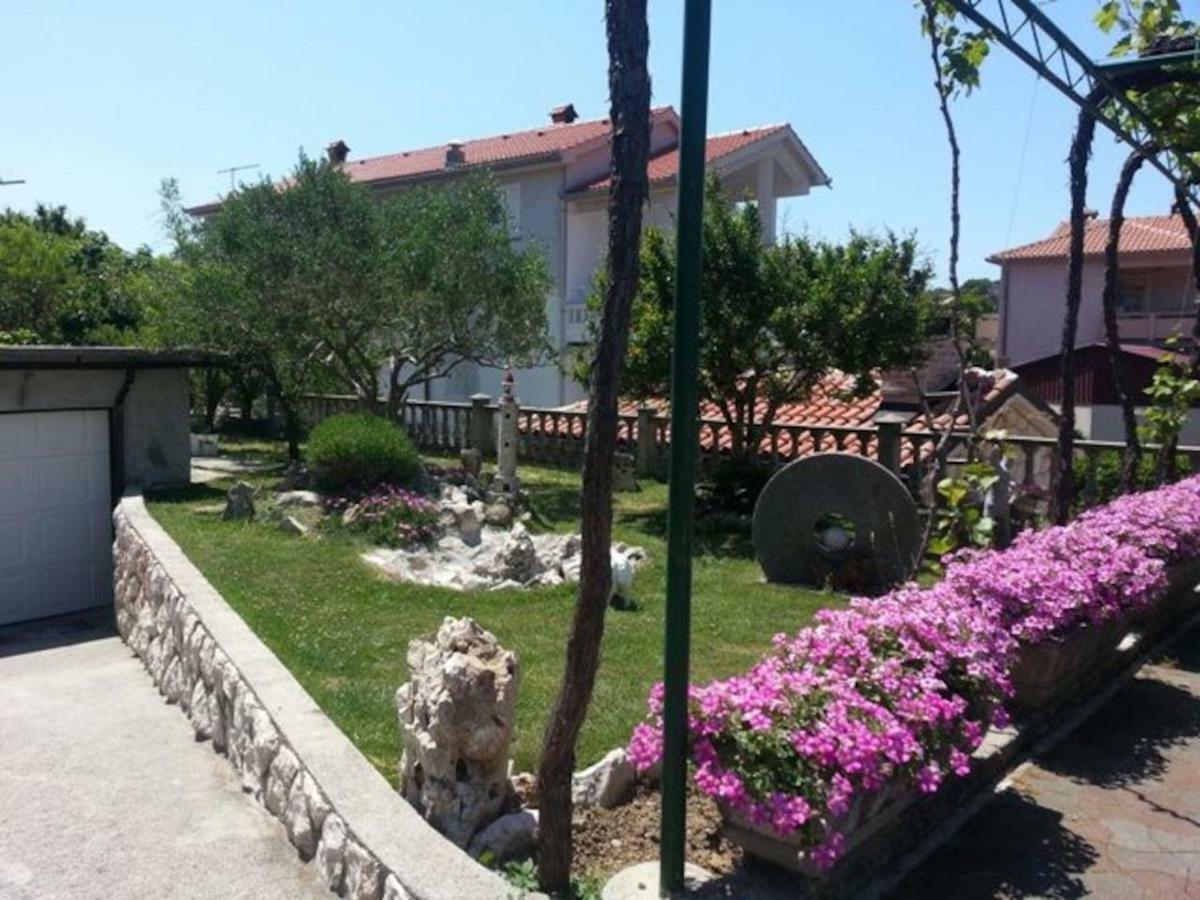 Apartman Marcela Palit Экстерьер фото